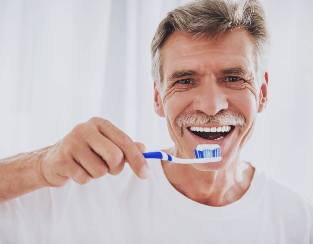 Whitening Your Teeth After Dental Bonding