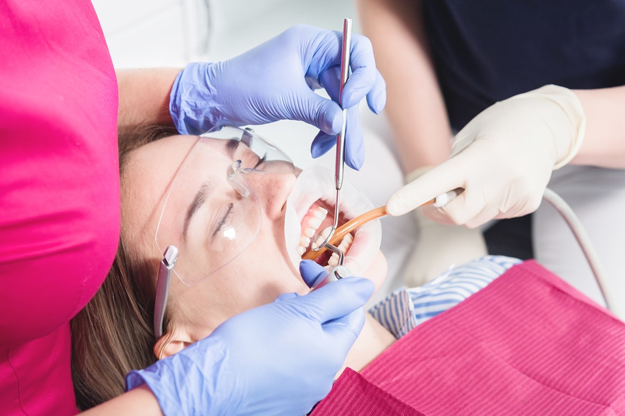 What Causes A Cavity? - Featured Image