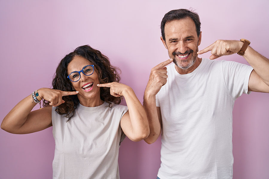 Top Dental Insurance Plans for Seniors on Medicare in 2024 - Featured Image